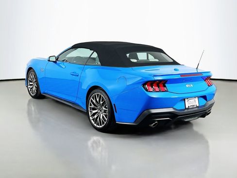 Used 2025 Ford Mustang GT Premium RWD image 7