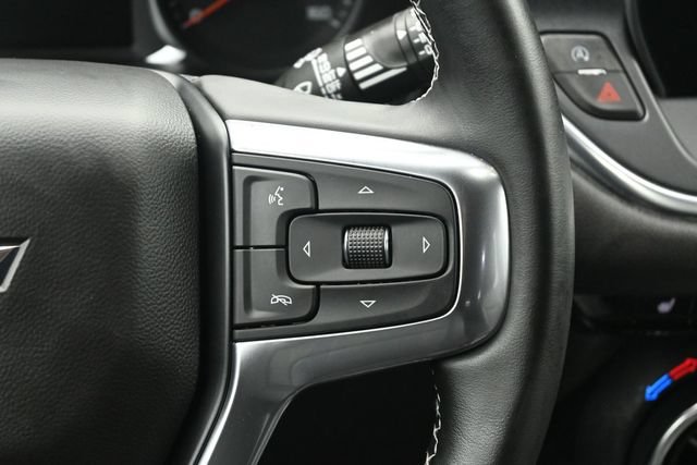 Used 2024 Chevrolet Blazer LT w/ Sound & Technology Package FWD image 17