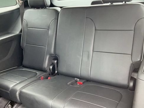 Used 2019 Chevrolet Traverse High Country FWD image 19