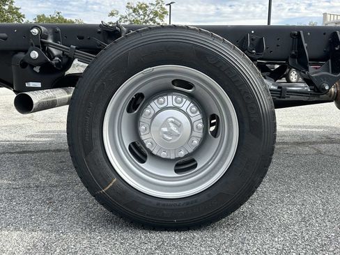 New 2025 RAM 3500 Tradesman w/ Chrome Appearance Group image 34