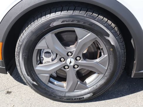 Used 2022 Ford Mustang Mach-E Select RWD image 14