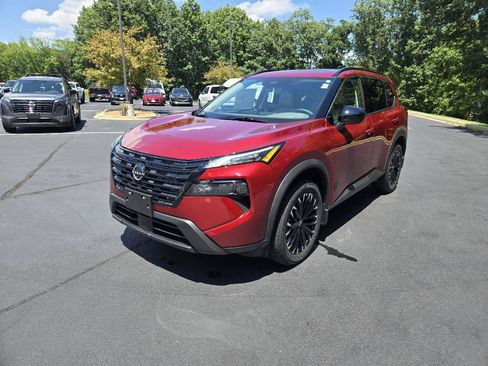 New 2026 Nissan Rogue Dark Armor AWD/4WD image 4