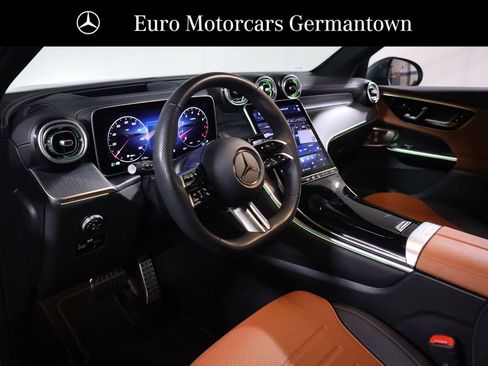 Used 2026 Mercedes-Benz GLC 300 4MATIC image 30