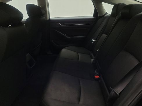 Used 2018 Honda Accord LX image 18