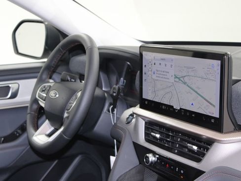 New 2026 Ford Explorer Active image 30