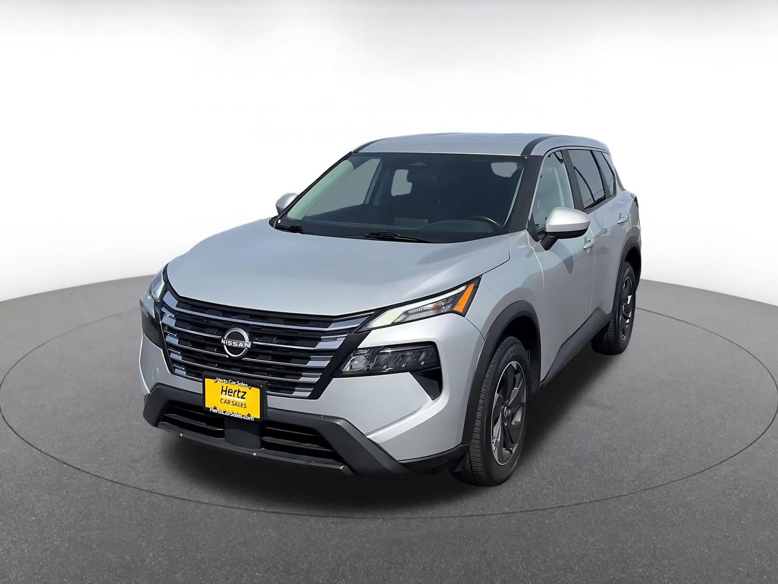 Used 2025 Nissan Rogue SV AWD/4WD image 6