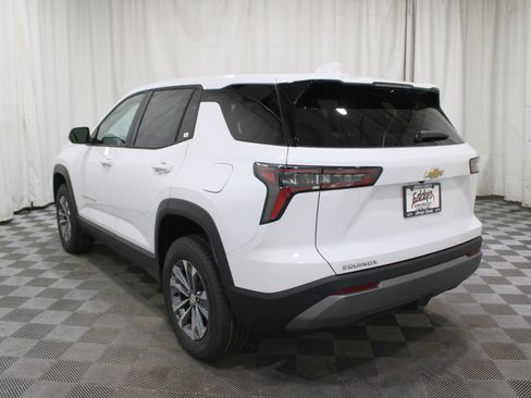 New 2026 Chevrolet Equinox LT image 37