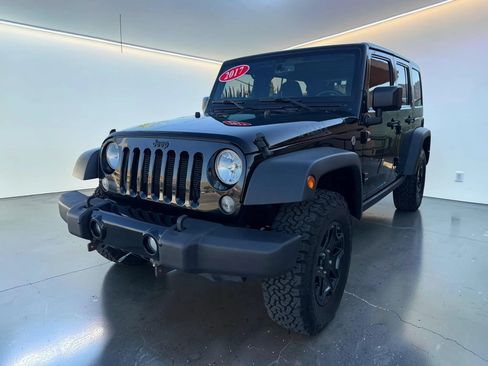 Used 2017 Jeep Wrangler Unlimited Sport AWD/4WD image 7