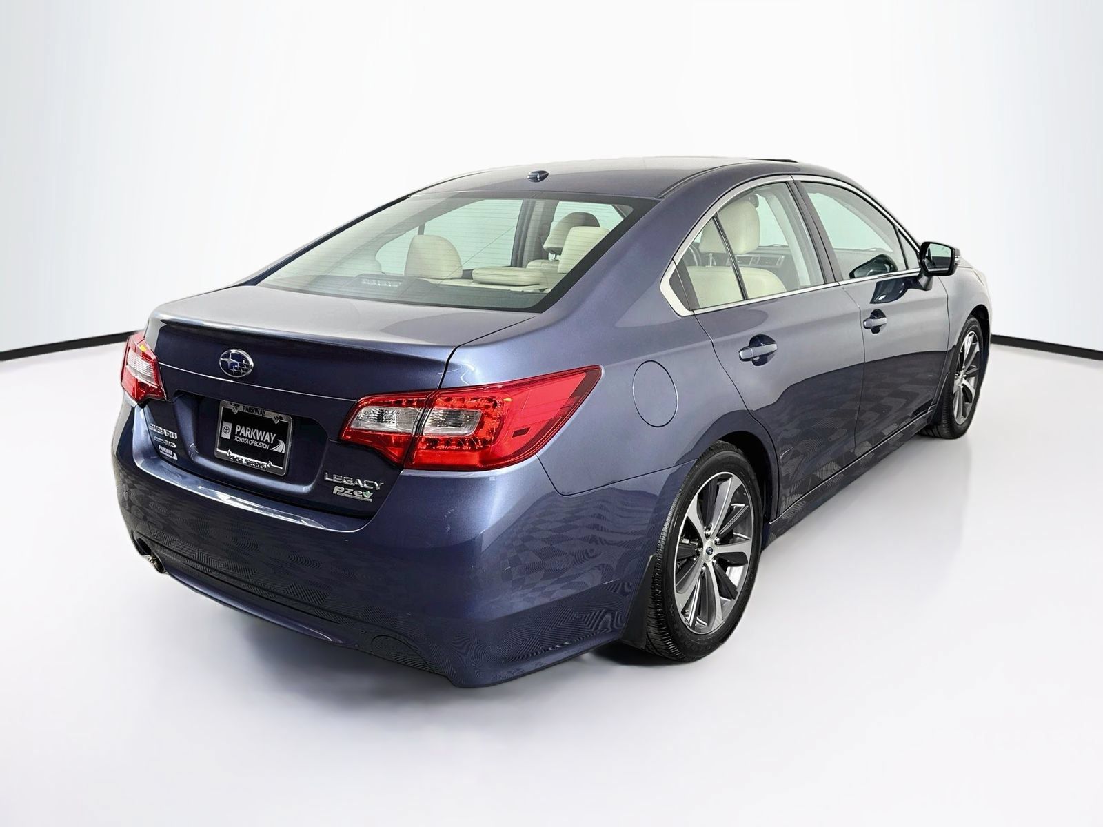 Used 2015 Subaru Legacy 2.5i Limited AWD/4WD image 7
