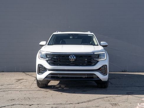 New 2026 Volkswagen Atlas SEL Premium R-Line image 2