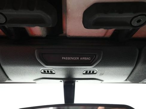 Certified 2018 Jeep Wrangler Unlimited Sport S AWD/4WD image 28