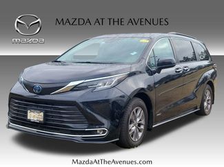 Used 2021 Toyota Sienna XLE w/ XLE Plus Package 360° Tour