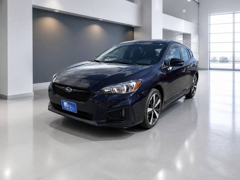 Used 2019 Subaru Impreza 2.0i Sport AWD/4WD image 2