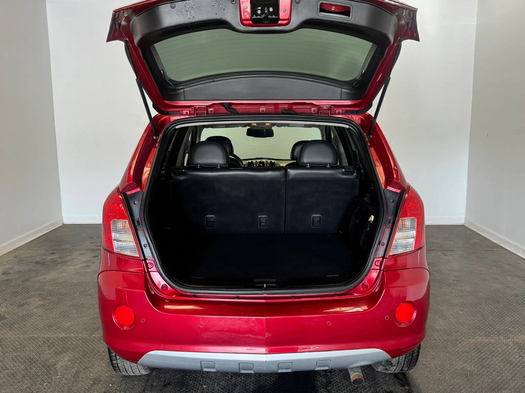 Used 2013 Chevrolet Captiva Sport LTZ FWD image 31
