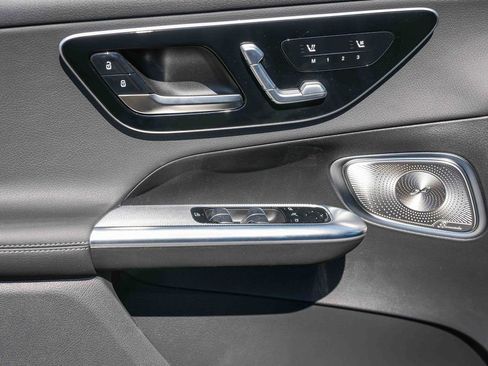 New 2026 Mercedes-Benz GLC 300 4MATIC image 22