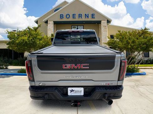 Used 2024 GMC Sierra 2500 AT4X w/ AT4X AEV Edition AWD/4WD image 5