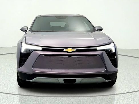Used 2024 Chevrolet Blazer EV LT AWD/4WD image 2