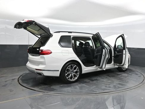 Used 2021 BMW X7 xDrive40i w/ Premium Package AWD/4WD image 67