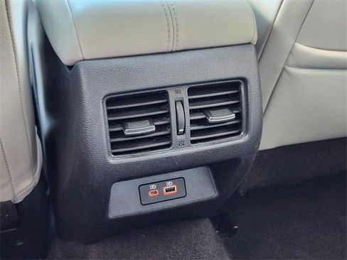 Used 2024 Nissan Altima 2.5 SL image 29