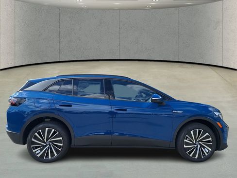 New 2025 Volkswagen ID.4 Pro AWD/4WD image 6