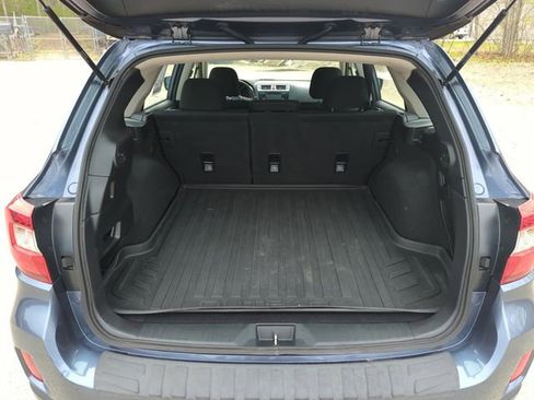 Used 2017 Subaru Outback 2.5i AWD/4WD image 26