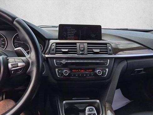 Used 2015 BMW 335i Sedan RWD image 11