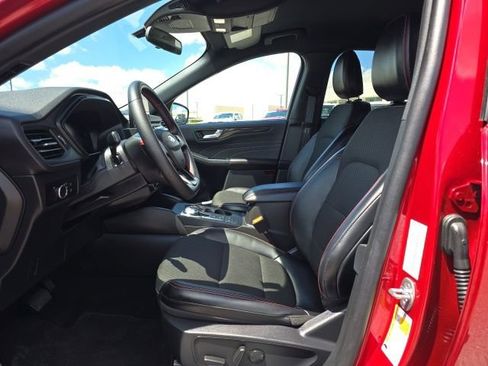Used 2025 Ford Escape ST-Line AWD/4WD image 11