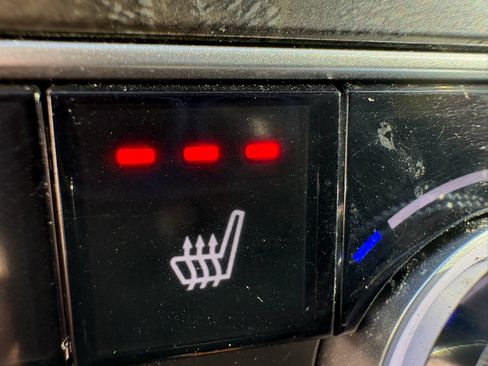 Certified 2021 Honda Accord Touring image 22