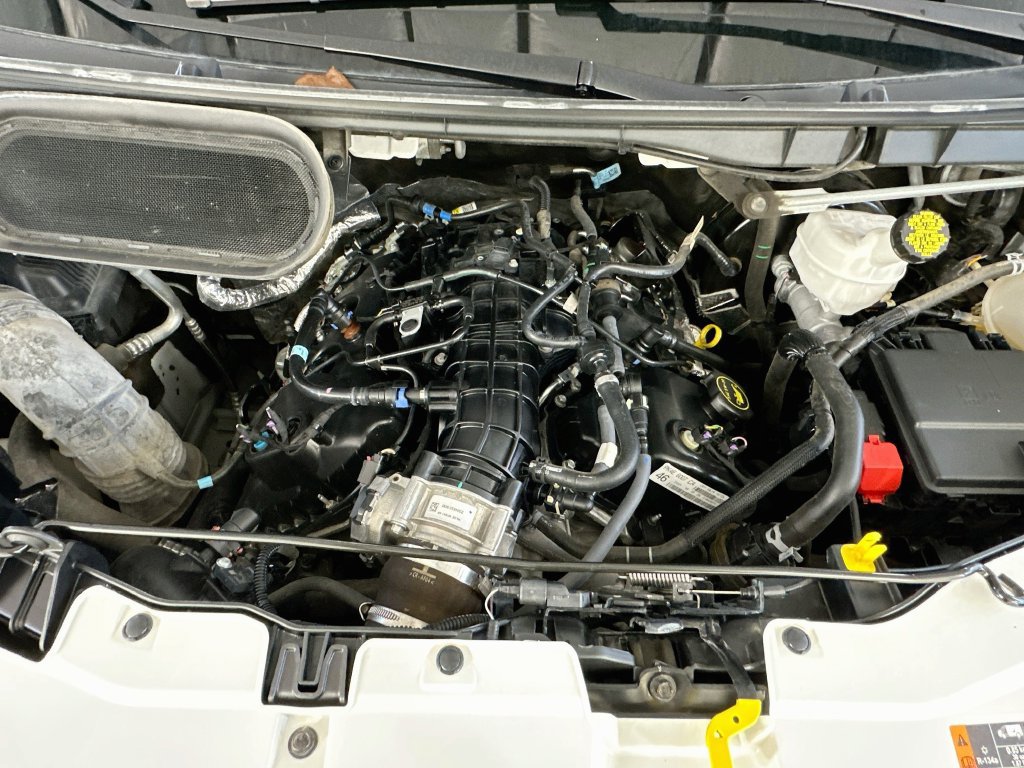 Used 2024 Ford Transit 350 XLT RWD image 28