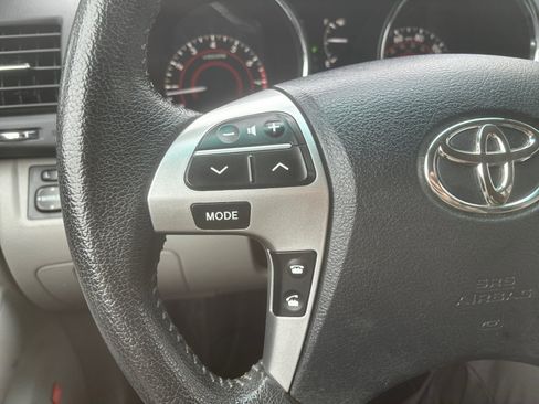 Used 2013 Toyota Highlander Limited image 22
