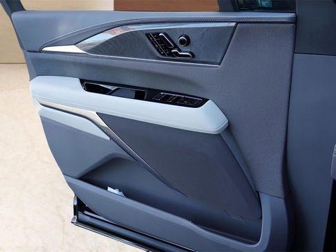 New 2026 Cadillac Escalade IQL Sport 1 image 21