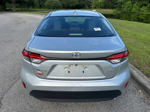 Certified 2024 Toyota Corolla LE FWD image 5