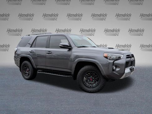 Used 2023 Toyota 4Runner TRD Off-Road Premium AWD/4WD image 2