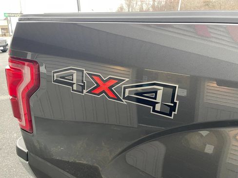 Used 2016 Ford F150 Lariat image 14