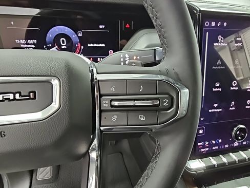 New 2025 GMC Yukon XL Denali w/ Sun & Power Step Package image 26