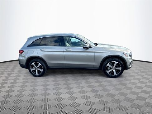 Used 2021 Mercedes-Benz GLC 300 w/ Multimedia Package image 5