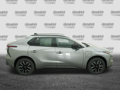 Used 2026 Toyota bZ FWD image 12