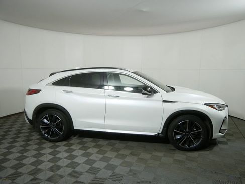 Used 2025 INFINITI QX55 Luxe w/ Cargo Package image 2