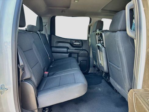 Used 2022 Chevrolet Silverado 1500 Custom RWD image 25