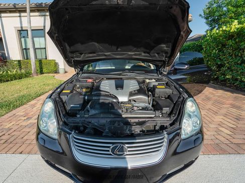 Used 2003 Lexus SC 430 Convertible image 23