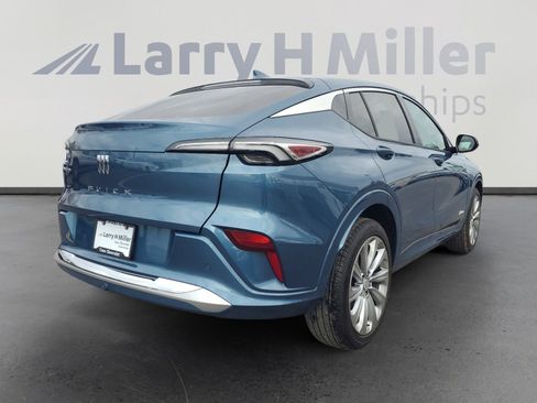 Used 2025 Buick Envista Avenir image 5