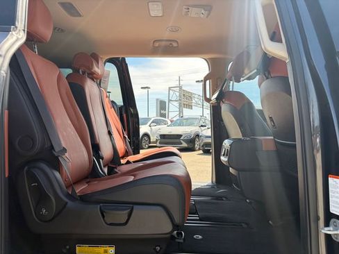 Used 2024 Kia Carnival SX FWD image 24