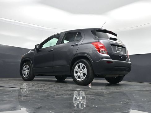Used 2016 Chevrolet Trax LS FWD image 49