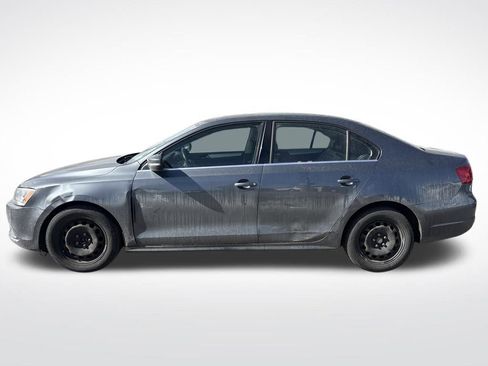 Used 2013 Volkswagen Jetta SE FWD image 17