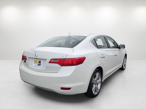 Used 2014 Acura ILX Tech Pkg image 5