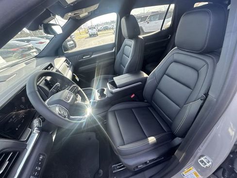 New 2026 GMC Terrain Elevation w/ Elevation Premium Package image 11