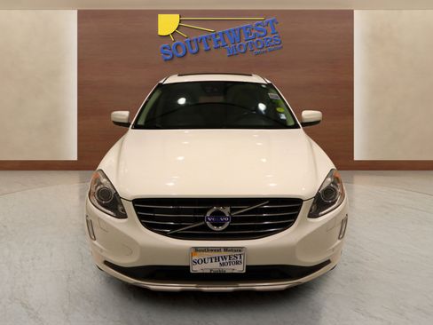 Used 2016 Volvo XC60 T6 Platinum w/ Climate Package image 6