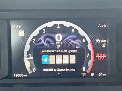 Used 2024 Toyota Tacoma SR image 21