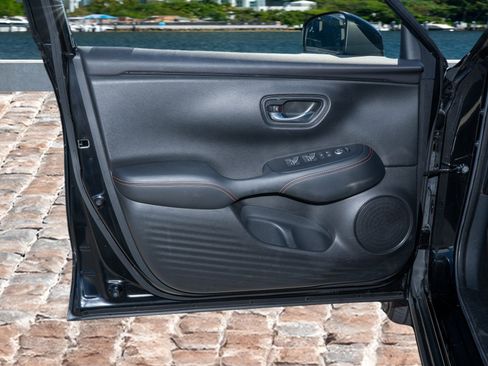 Certified 2023 Honda HR-V Sport image 10