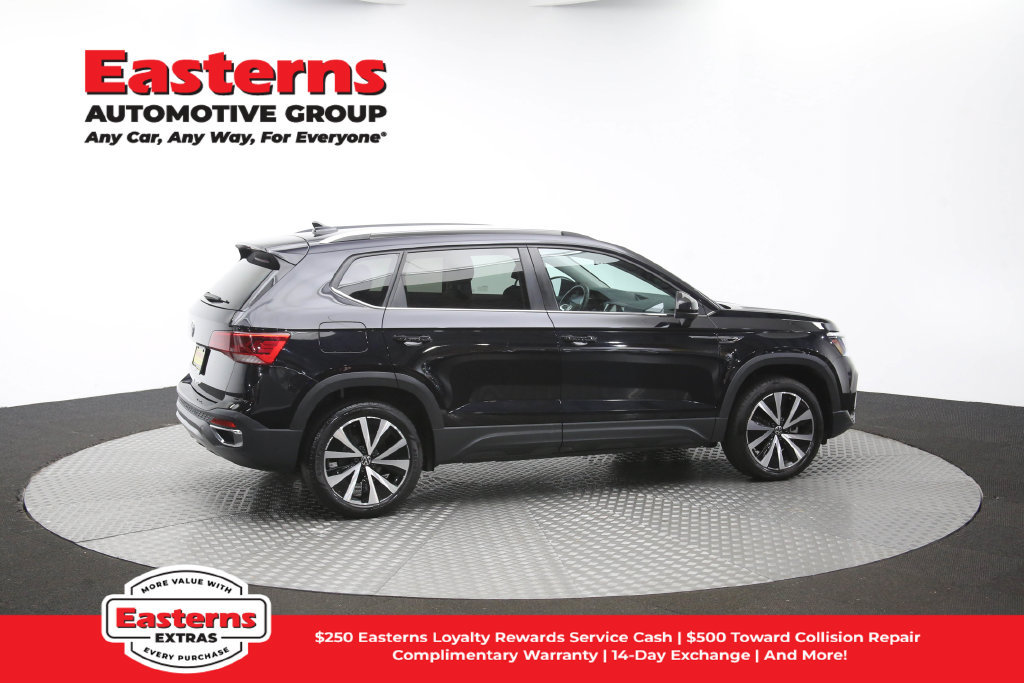 Used 2024 Volkswagen Taos SE FWD image 43